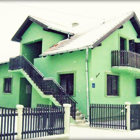 Apartment Kostolic Gajic Exteriör bild